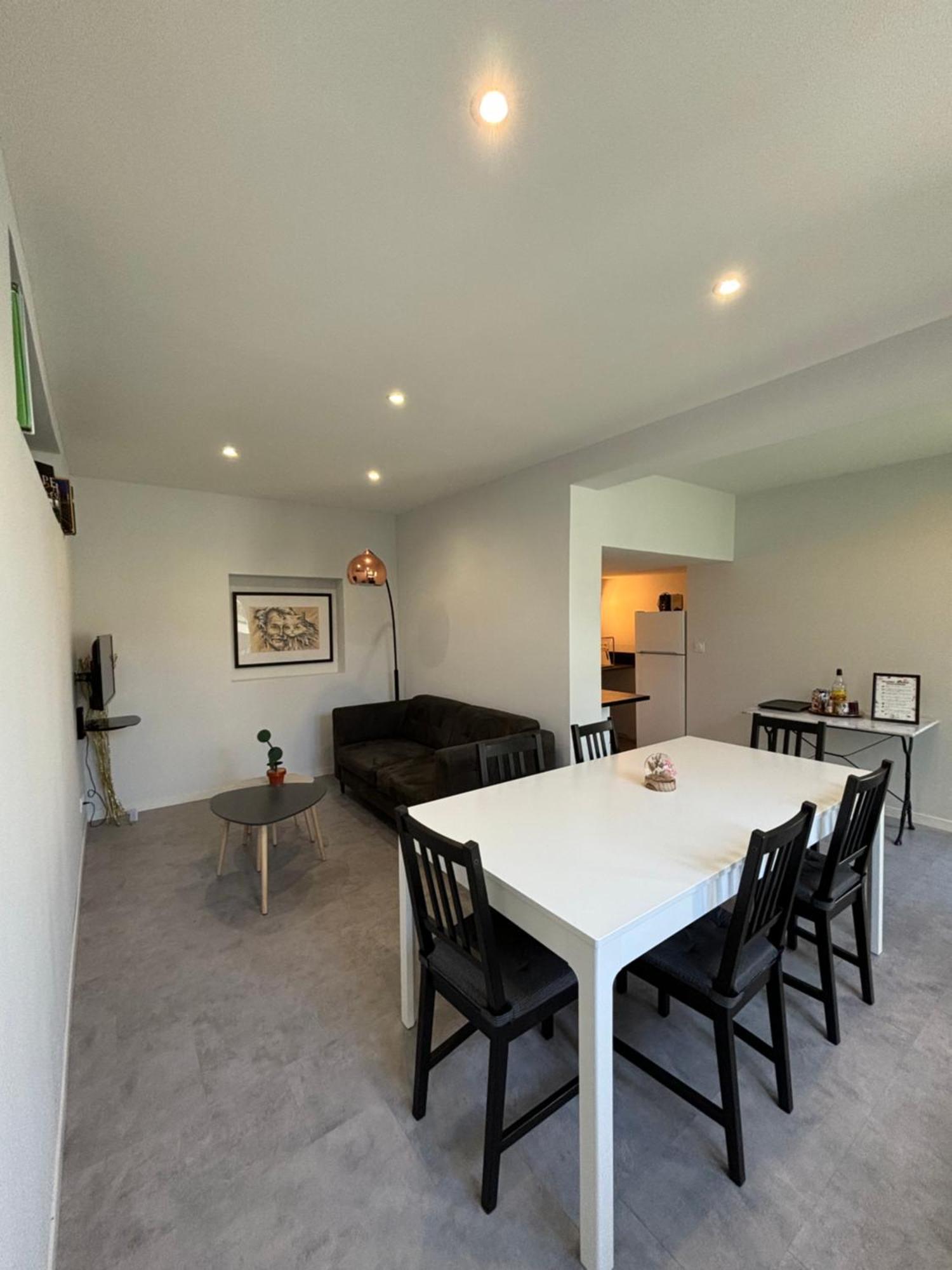 Chez Oma I 1 Appartement Independant Opi I 3 Chambres Privatives Avec Salle D Eau Et Salon Commun Cuisine Commune Wc Commun Patio Commun Avignon Luaran gambar