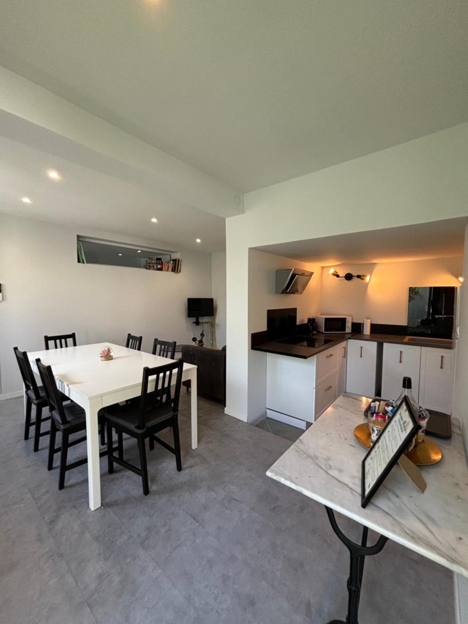 Chez Oma I 1 Appartement Independant Opi I 3 Chambres Privatives Avec Salle D Eau Et Salon Commun Cuisine Commune Wc Commun Patio Commun Avignon Luaran gambar